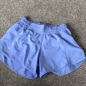 Lululemon Hotty Hot shorts size 4